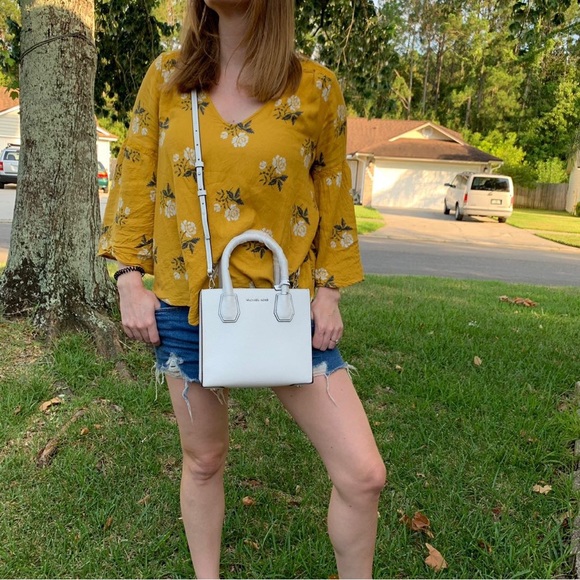 MICHAEL MICHAEL KORS Mercer Medium Pebbled Leather Crossbody Bag - Picture 2 of 8